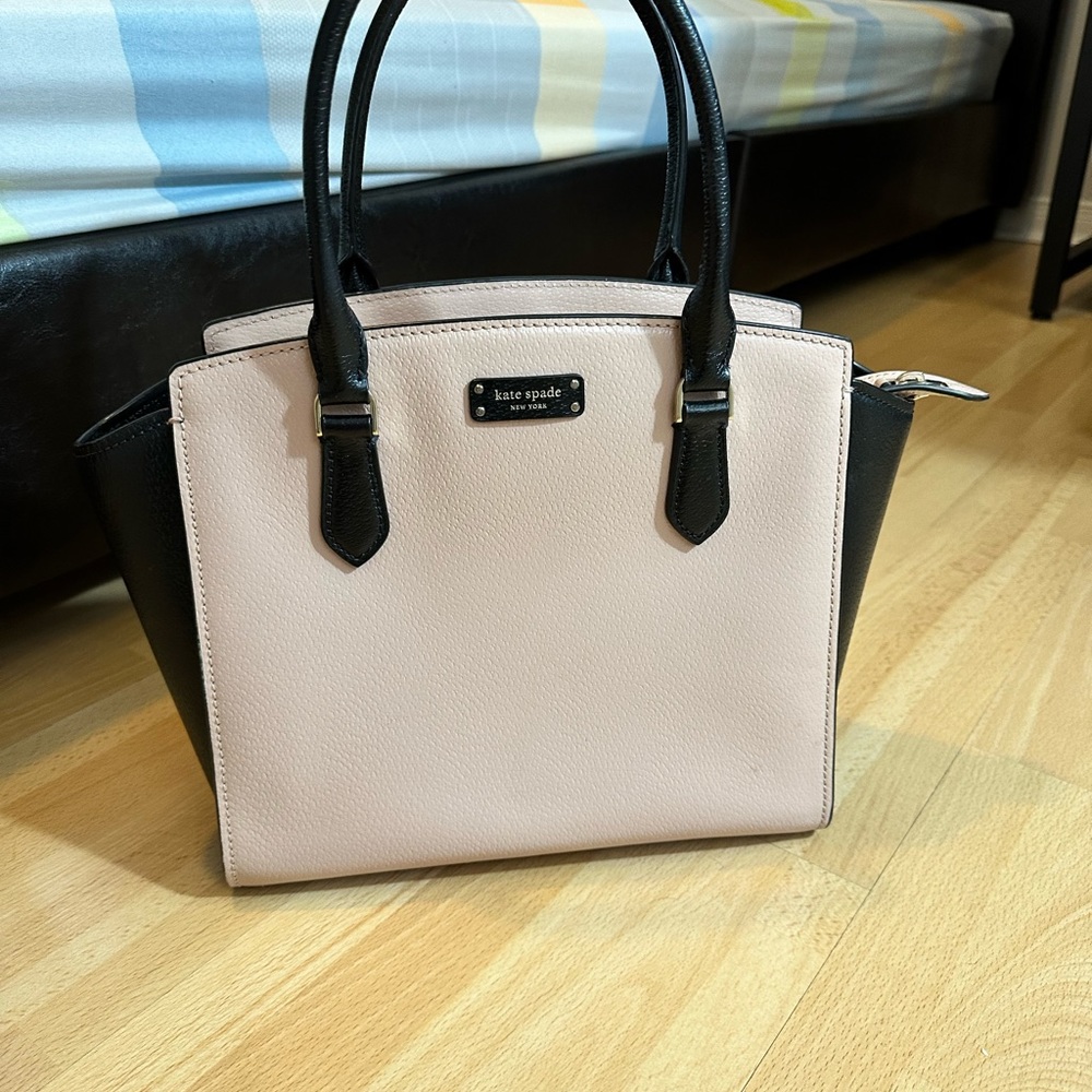 Kate Spade Handbag in great condition